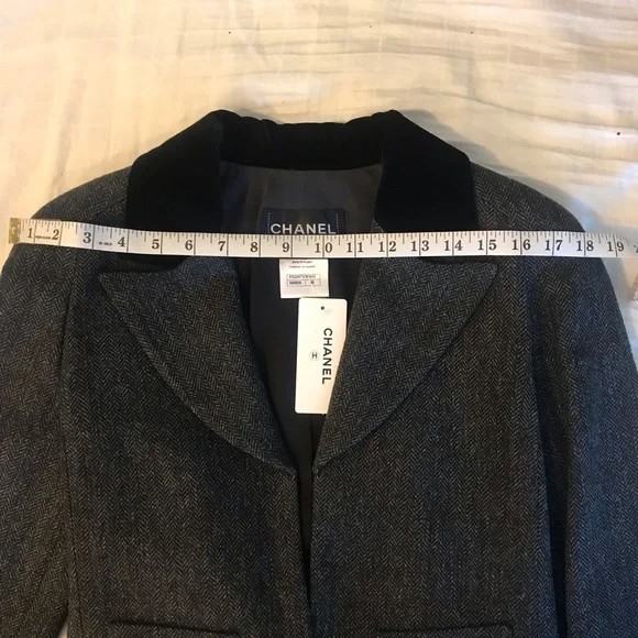 CHANEL Cropped Gray Jacket FR38 / US6 - Picture 11 of 16